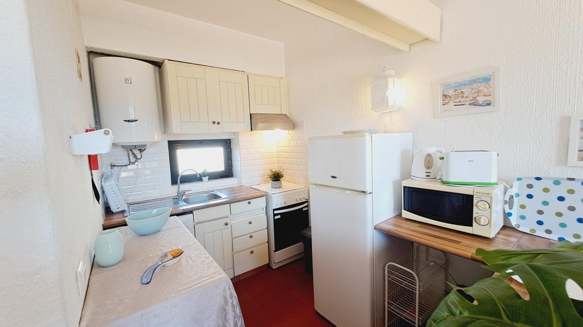 Apartment Sea View 2 *